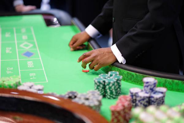 What Card and Table Games Offer at a trusted online casino Singapore